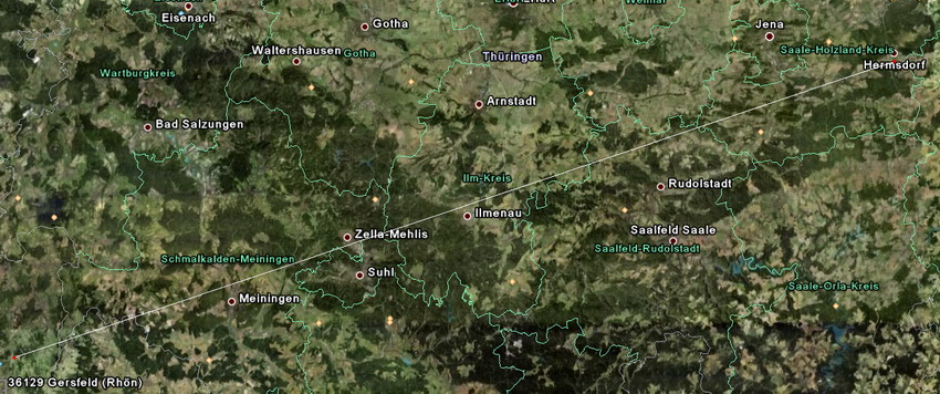 Direkte Luftlinie zwischen der Wasserkuppe / Rhön und Hermsdorf / Thüringen (Quelle: Google-Earth)